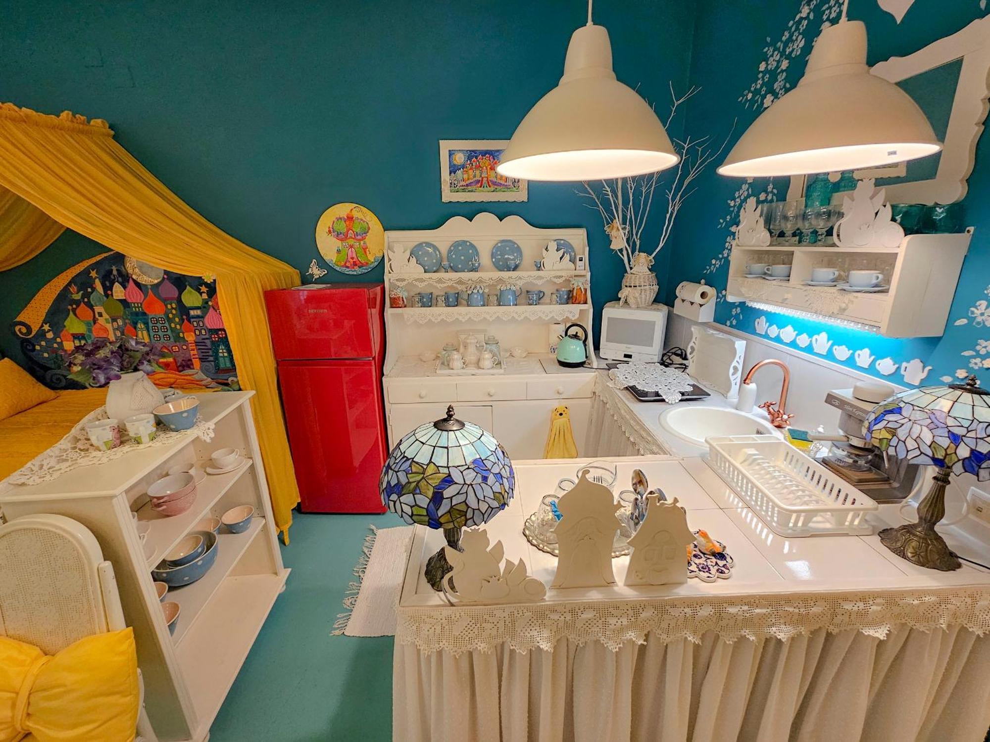 Feher Tulipan Apartman Hotel Debrecen Bagian luar foto